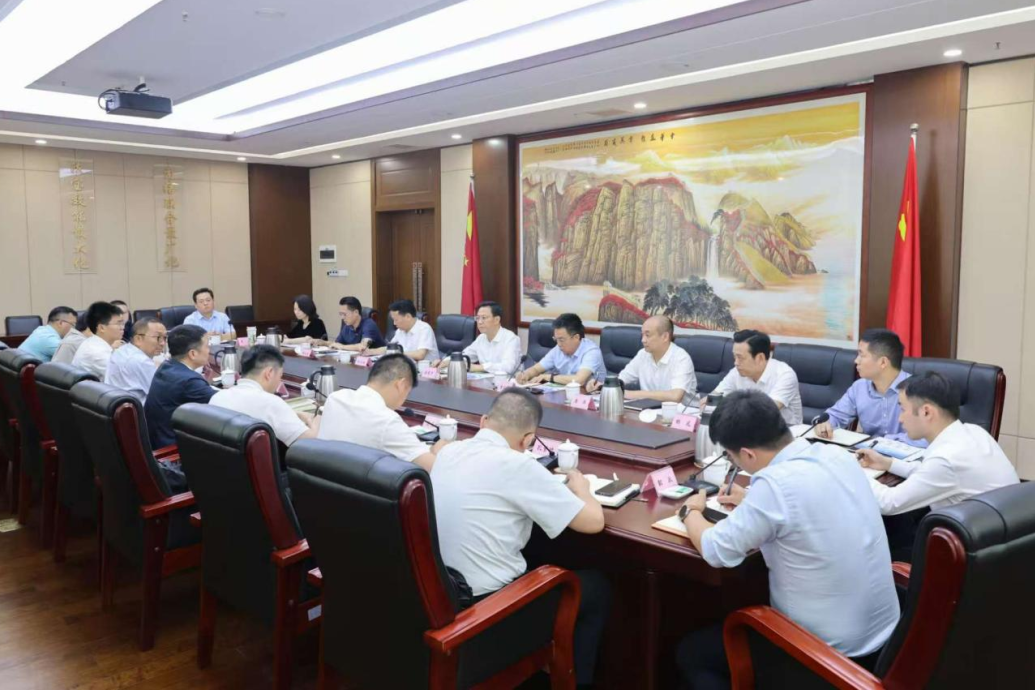 省委统战部与省ag尊龙登陆入口z6mg集团进行座谈交流